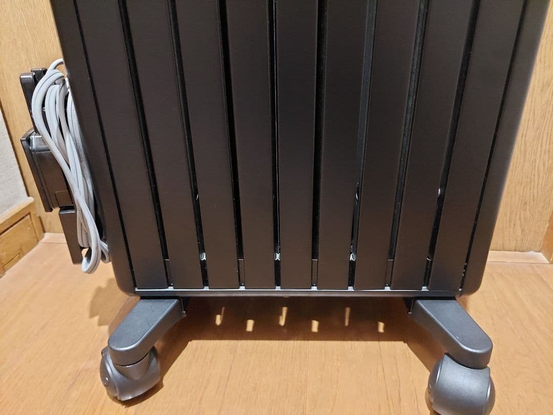 デロンギ　マルチダイナミックヒーター 1200W MDHU12-PB