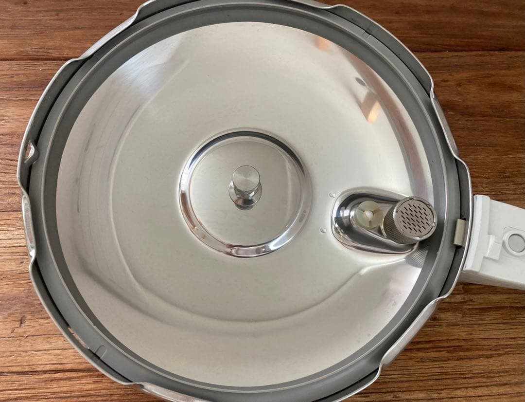 アサヒ軽金属工業 活力なべ 5.5L 圧力鍋（ガス火／IH対応）