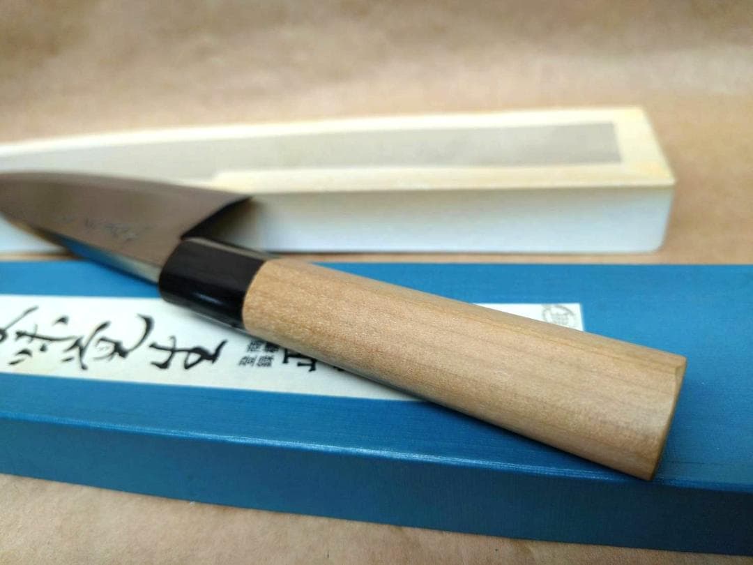 正本 本霞・玉白鋼 出刃庖丁 150mm KS2015