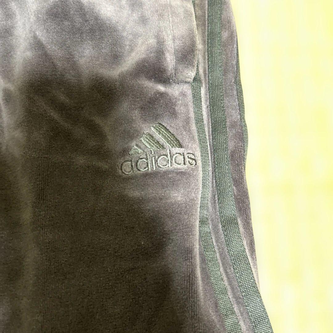 adidas アディダス　ベロアトラックジャケット　セットアップ　ラッパー　人気