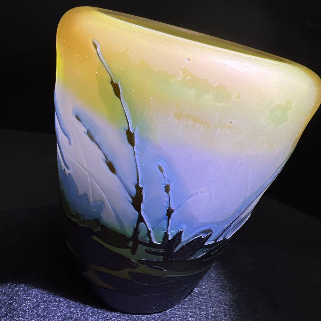 エミール・ガレ　三色酸化腐食彫花瓶　ケース付　鑑定証書付　東Y8-0210☆1F