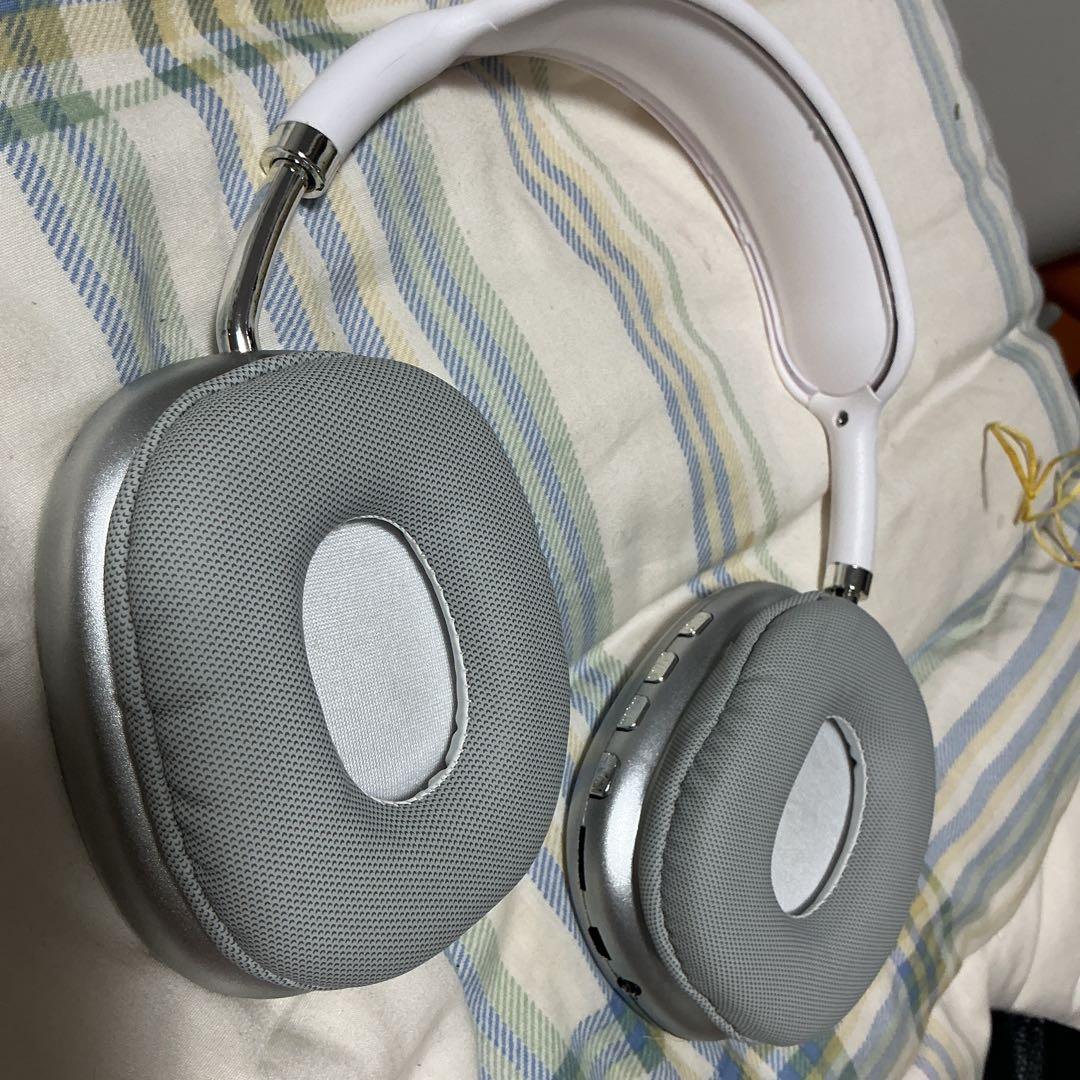 ワイヤレスヘッドホン グレー オーバーイヤー