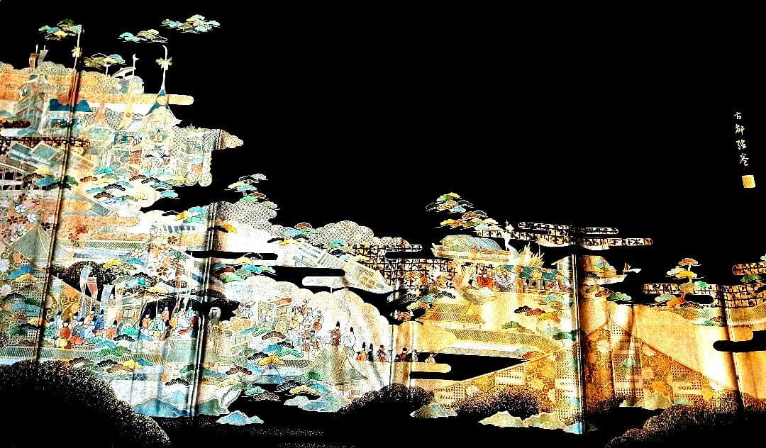 美品❇️豪華黒留袖　作家物螺鈿　古都絵巻 金彩　 比翼仕立て　フルセット