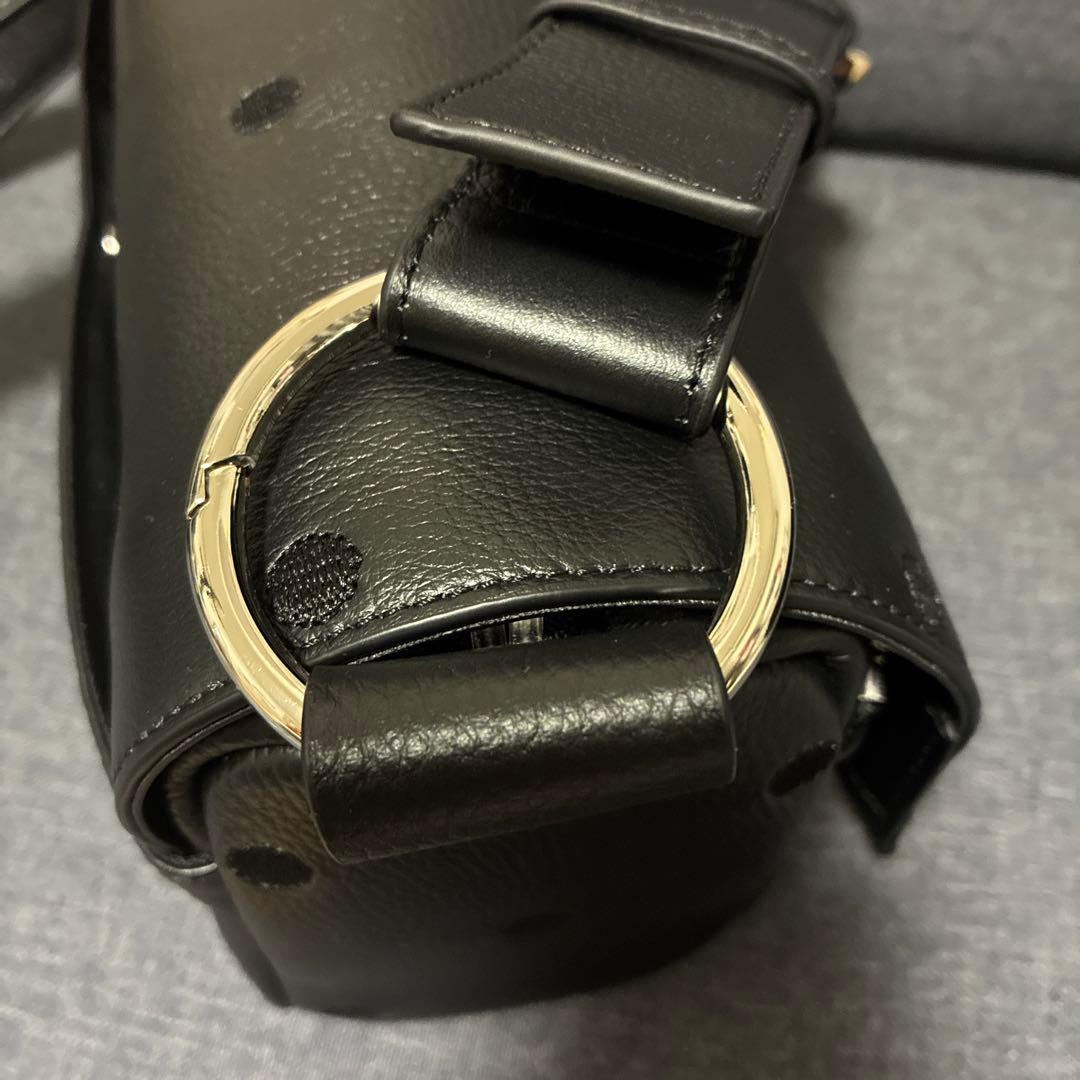 BEARDSLEY ビアズリー　ドットボディバッグ