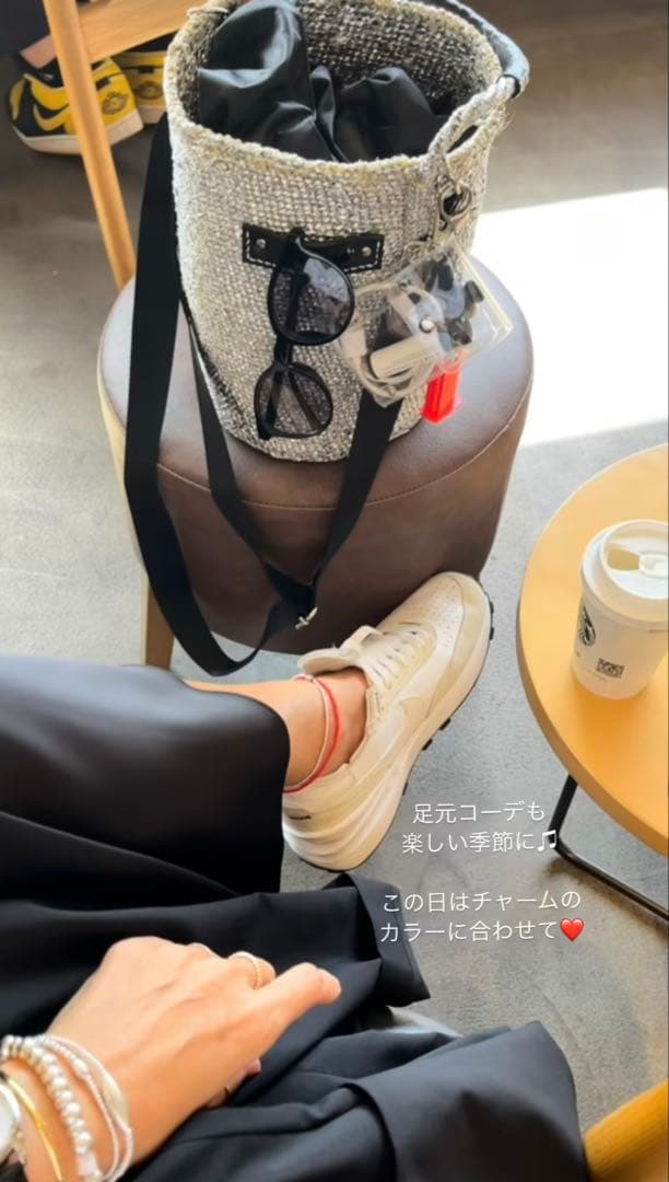 【新品】meong blue シルバー　ショルダー付き　カゴバッグ　チャーム付き