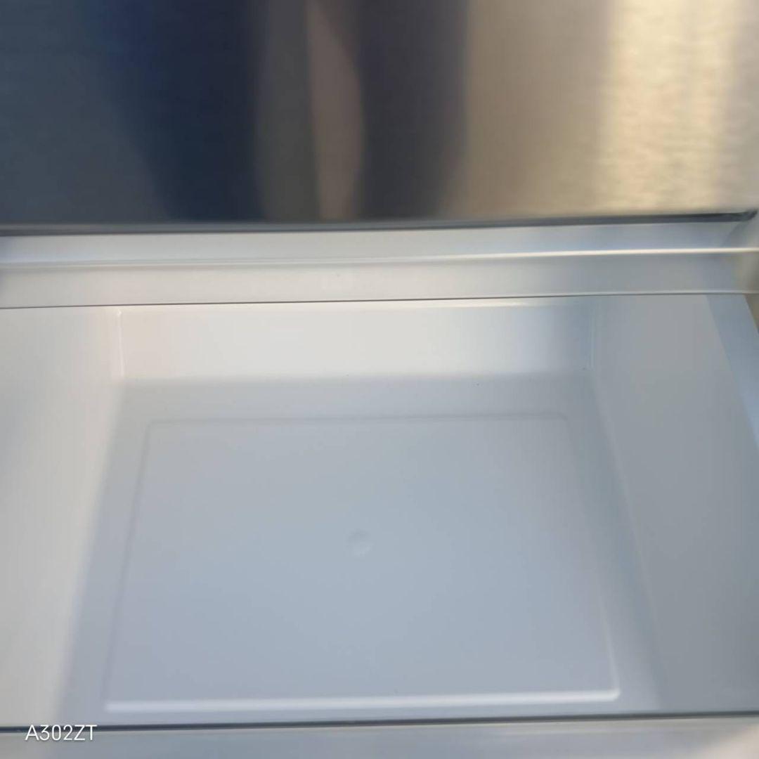 送料設置無料　ハイアール　最新モデル　冷蔵庫　148L