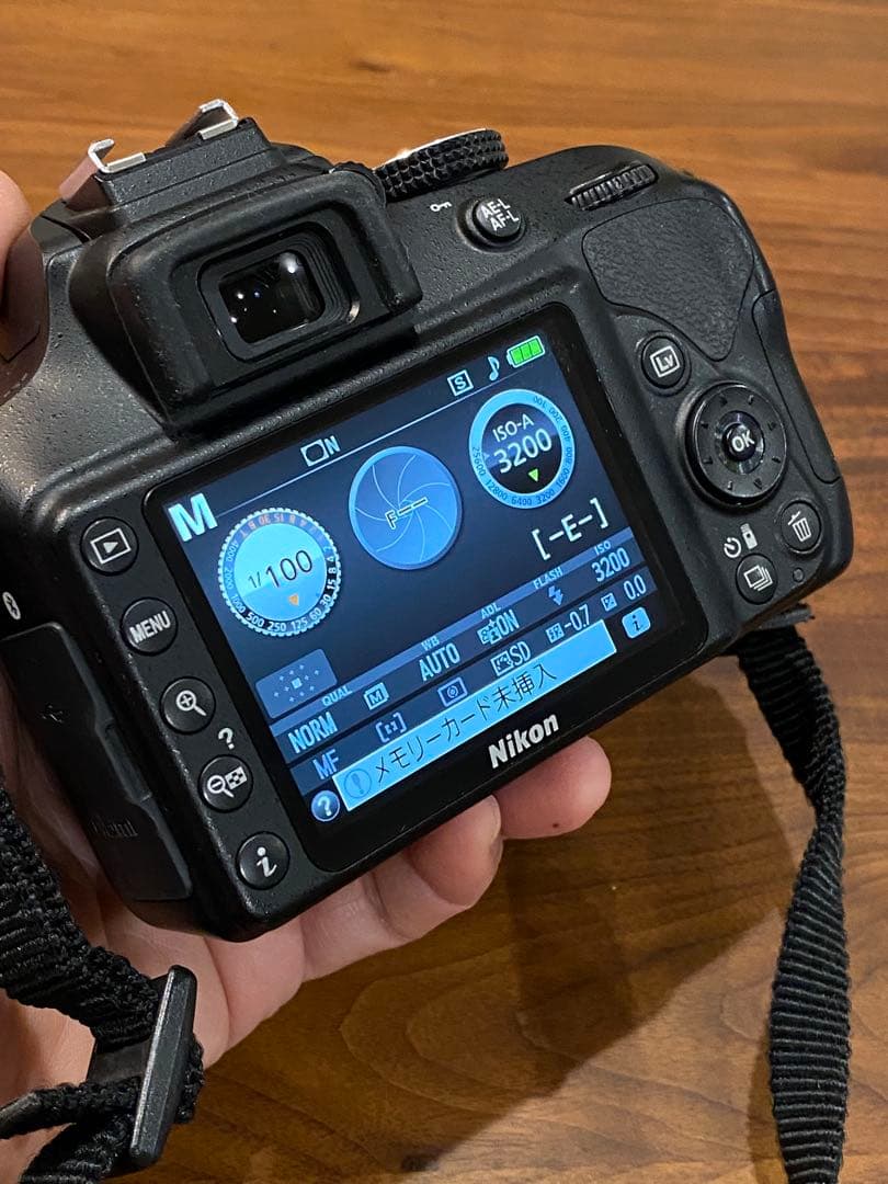 Nikon D3400 デジタル一眼カメラ　動作品　オマケレンズ付　7148枚