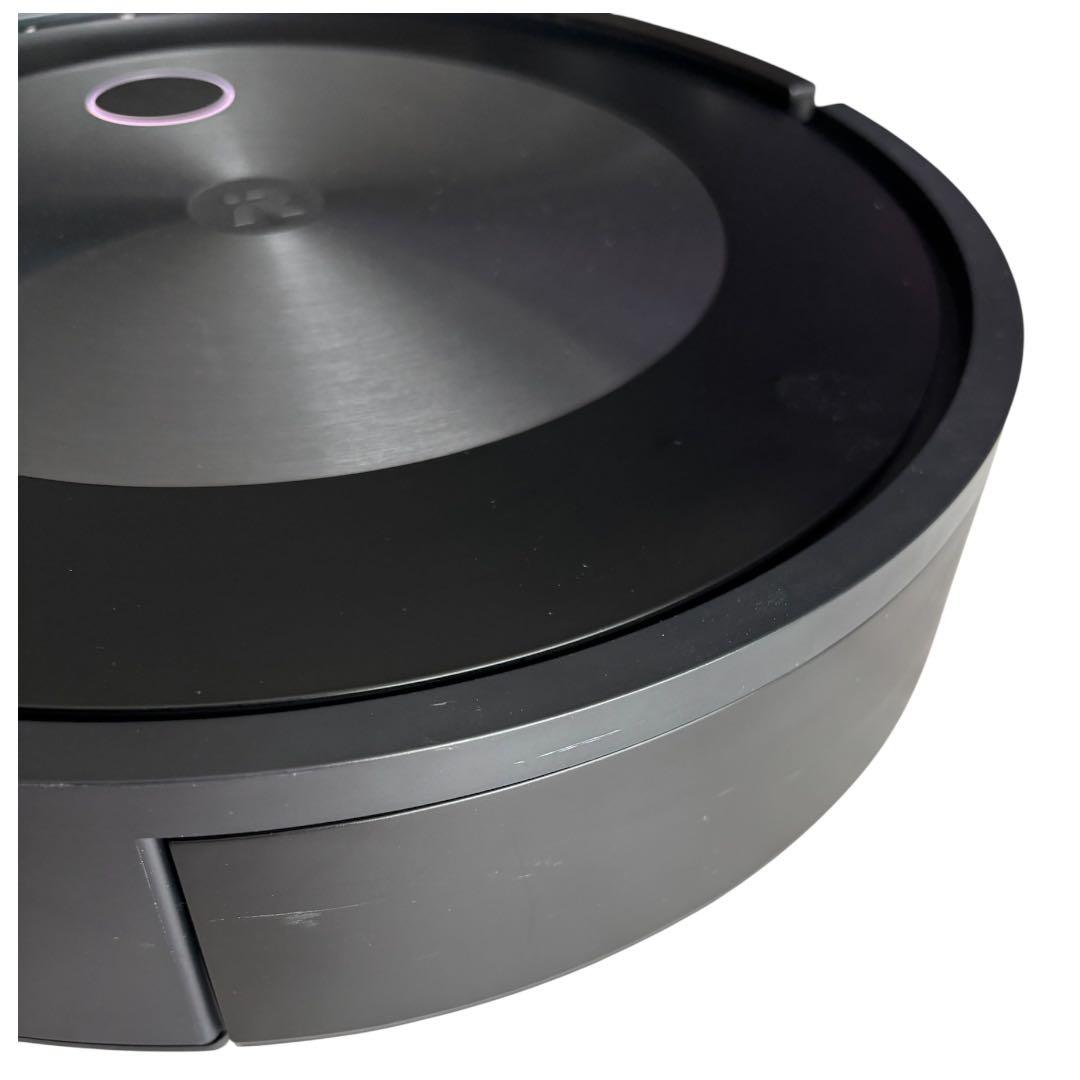 iRobot Roomba j7+ 本体