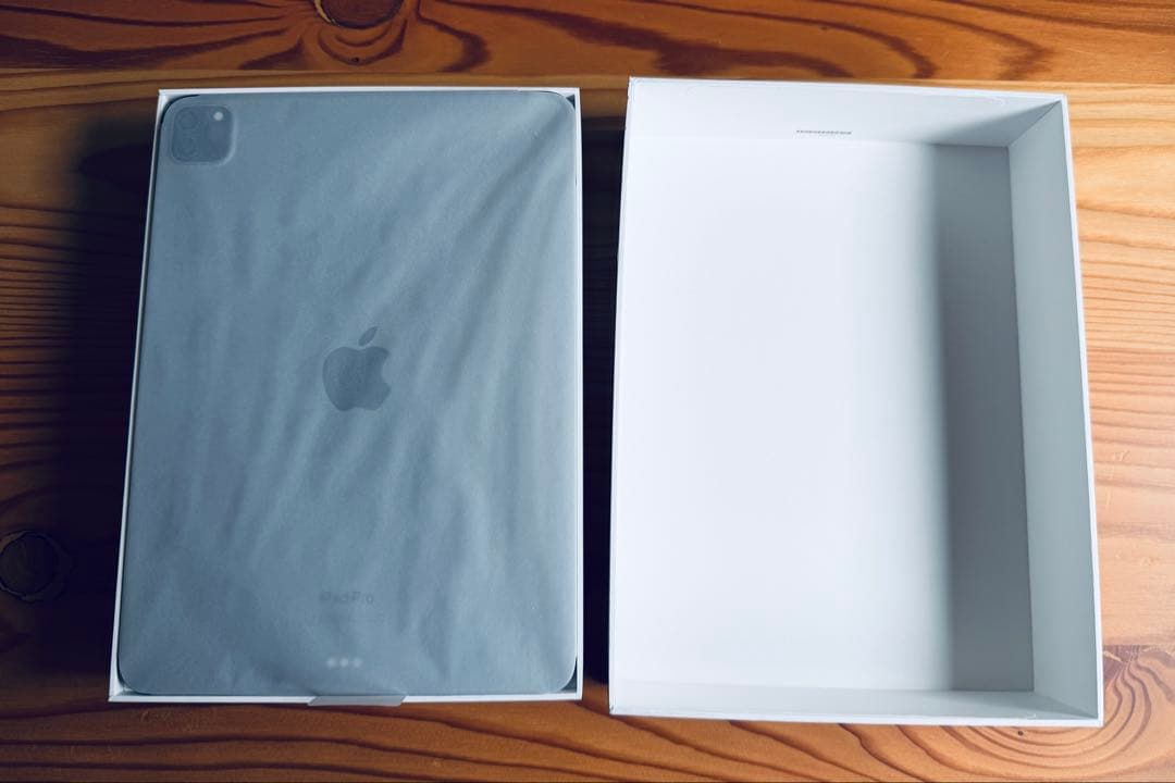 値下中 Apple iPad Pro 11インチ 128 GB スペースグレイ