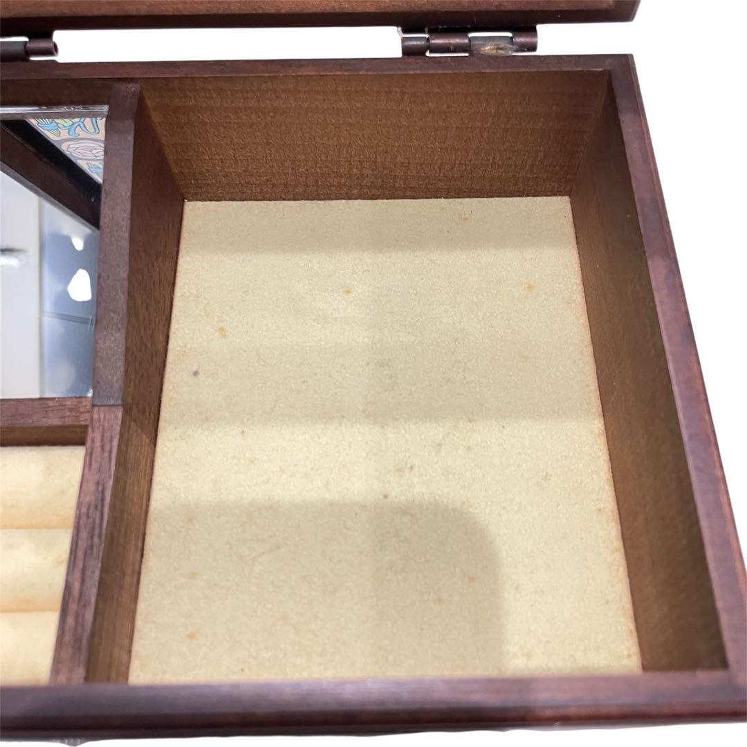 【希少品】アリス・イン・ワンダーランド ジュエリーボックス／オルゴール付き