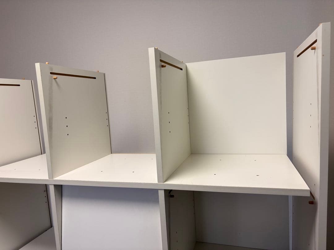 Morris　ホワイトスライド式本棚 12個収納