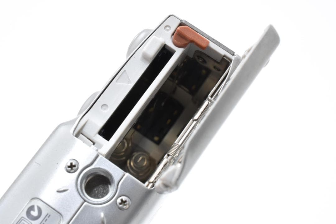 【動作確認済み】 CANON キャノン IXY Digital 600 コンデジ