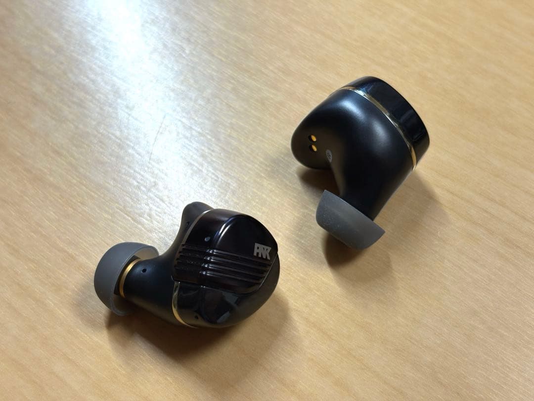 ピヤホン8 AVIOT TE-W1-PNK