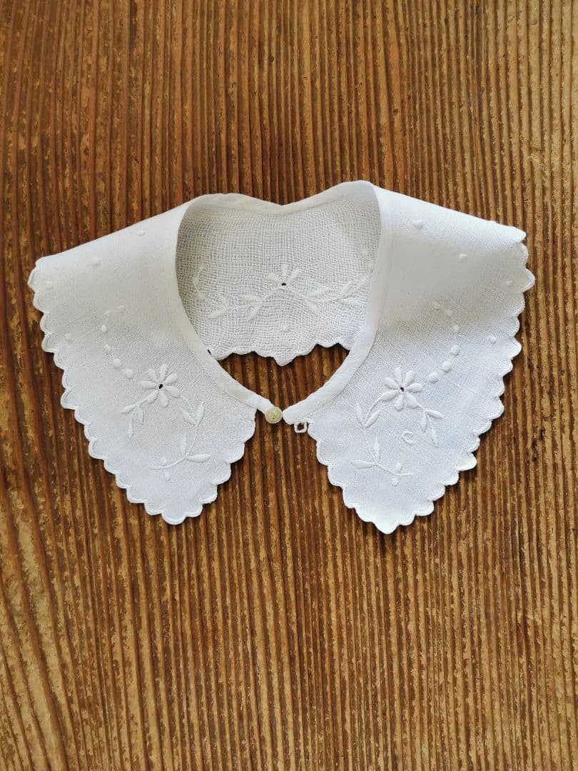 アンティーク フランス アイレット 花刺繍 スカラップ 付け襟 飾り襟