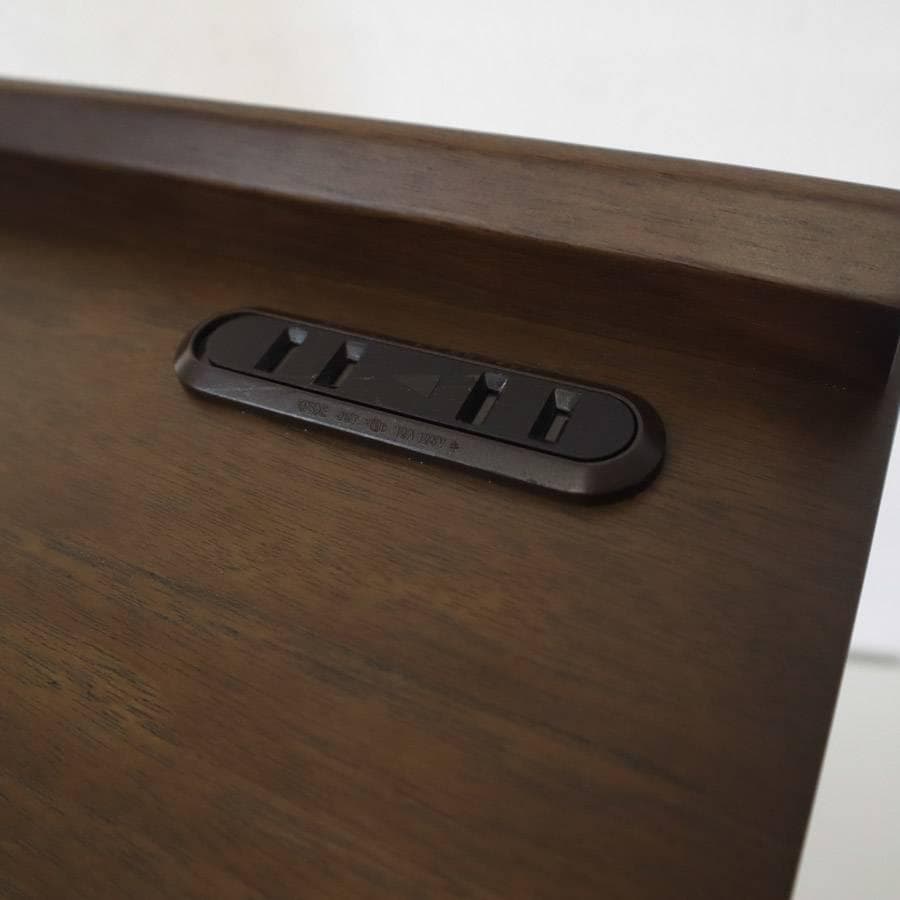 値下げ中 IDC大塚家具 ビエンナ ナイトテーブル コンセント＆キャスター