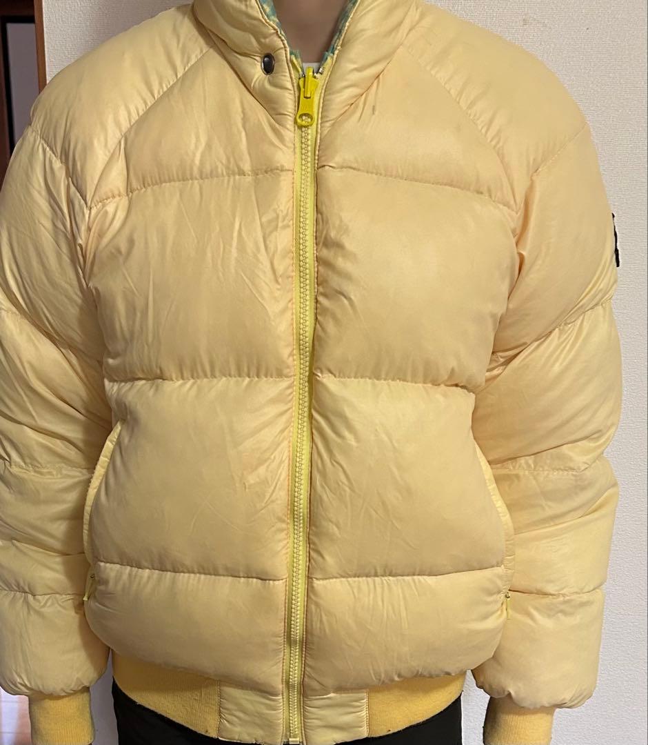 モンクレールのダウン　リバーシブル