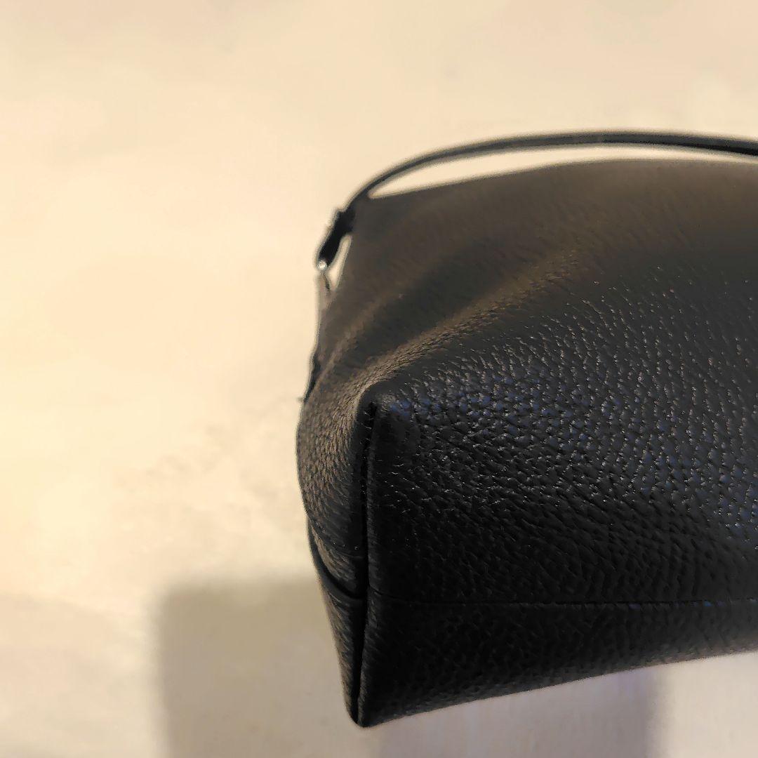 ジャンニキャリーニ アリファ M 黒 ショルダーバッグ　レザー　2way