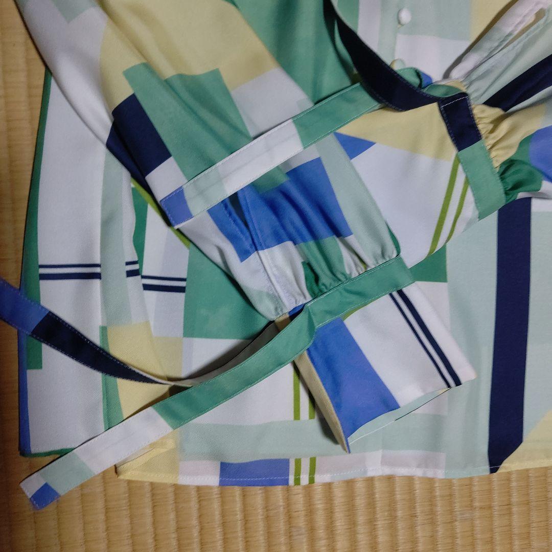 マック新品未使用ピンキーダイアンカラーブロックプリントブラウス