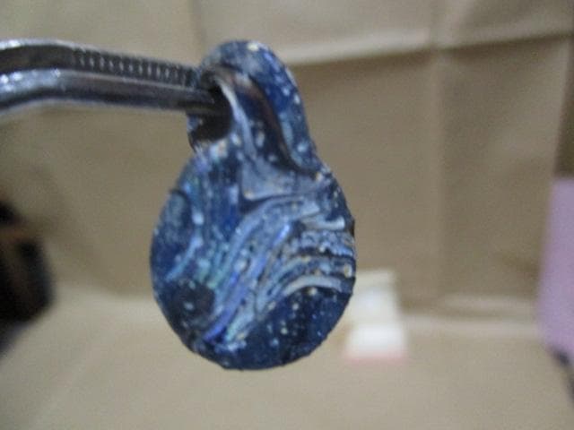 ローマンガラス　人面トンボorトップ　　M２４２３