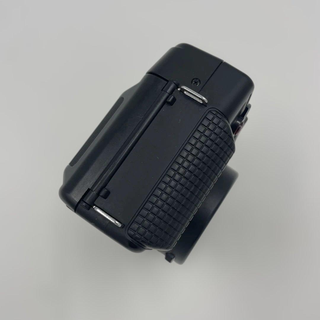 Nikon コンパクトフィルムカメラ 35mm 動作未確認 ジャンク扱い