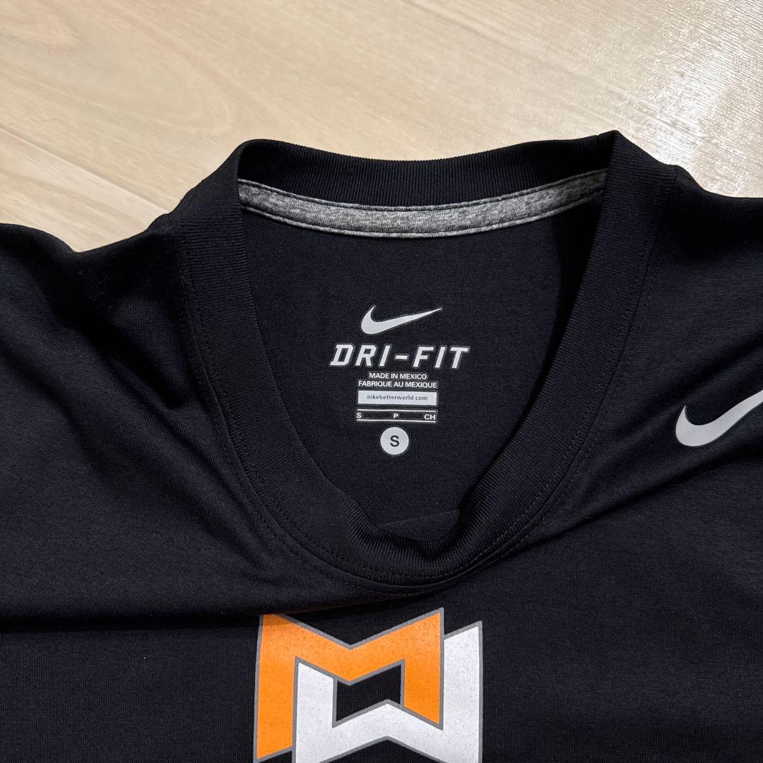 『美品・激レア』　NIKE MOSSA グループファイト　など　上下セット