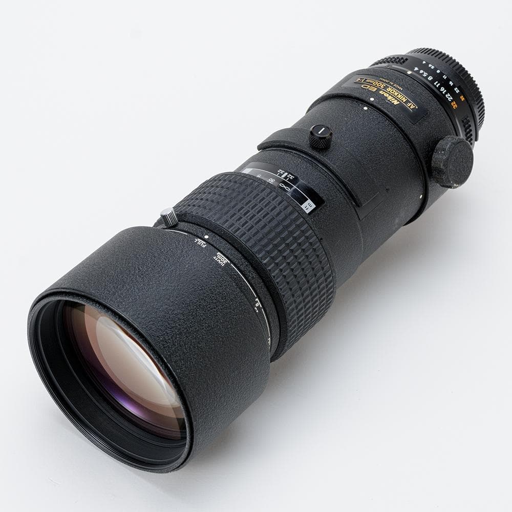 ニコン　AF NIKKOR 300mm F4 ED NIKON