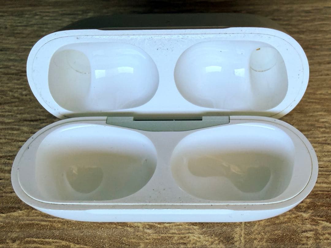 AirPods Pro 第2世代 Lightning 箱付属品付 本体以外未使用