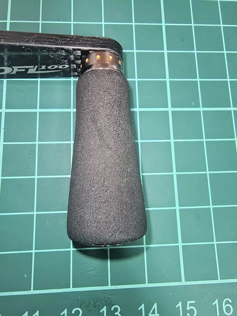 アブ　DFL100　左ナット用