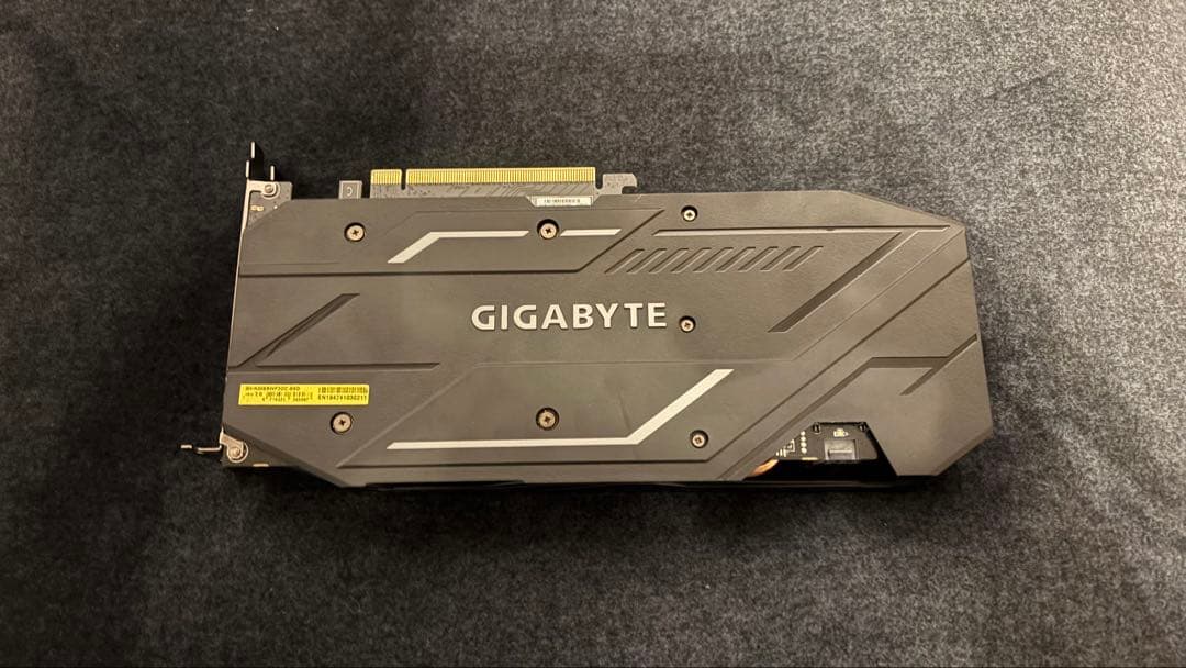 値下げ！GIGABYTE GeForce RTX 2060 SUPER 本体