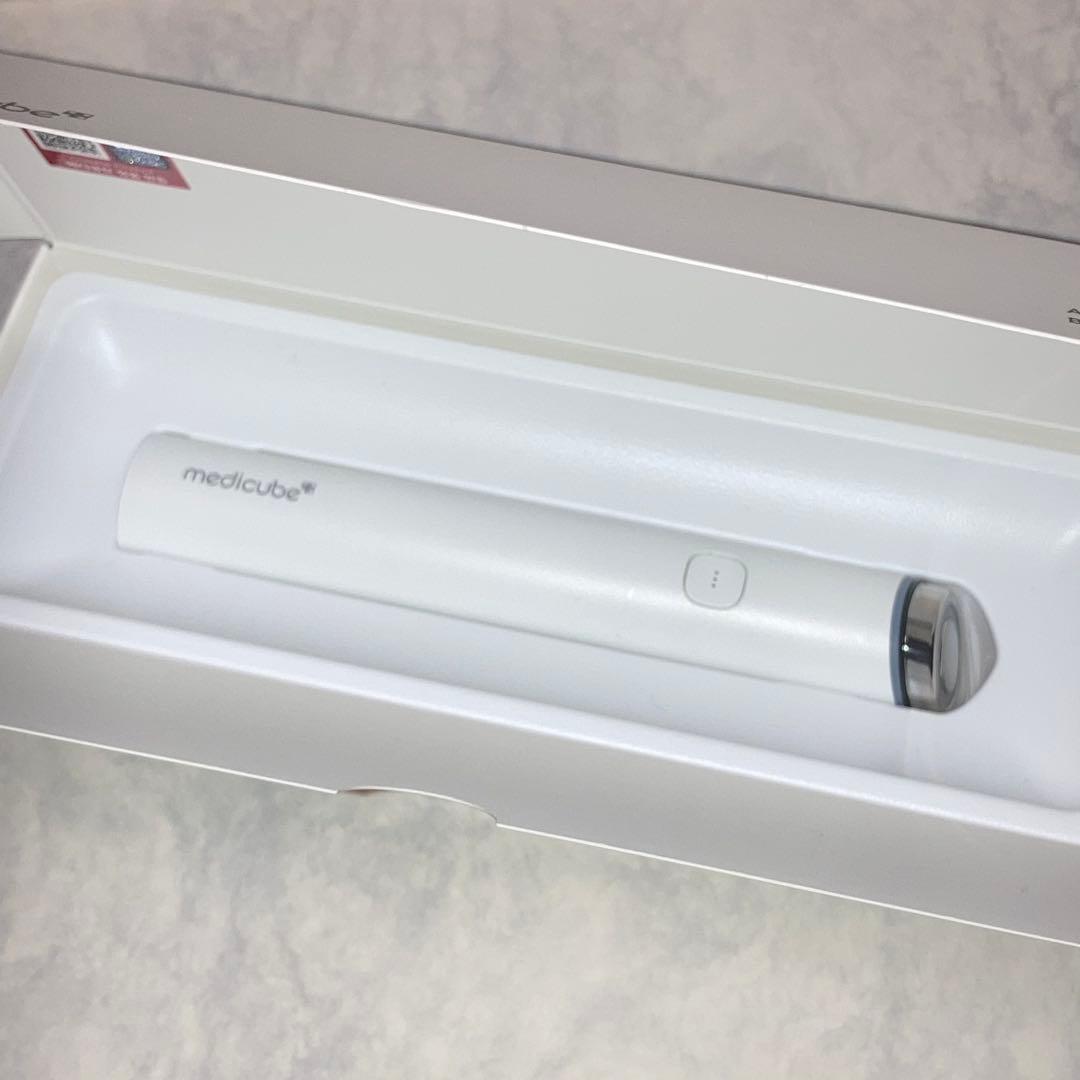 MEDICUBE メディキューブ AGE-R ブースタープロ ミニ 美顔器