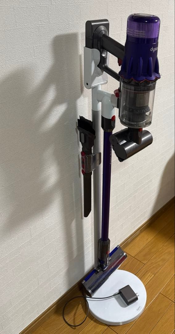 K*n様 ダイソン SV18 デジタル スリム フラフィー コードレスクリーナー