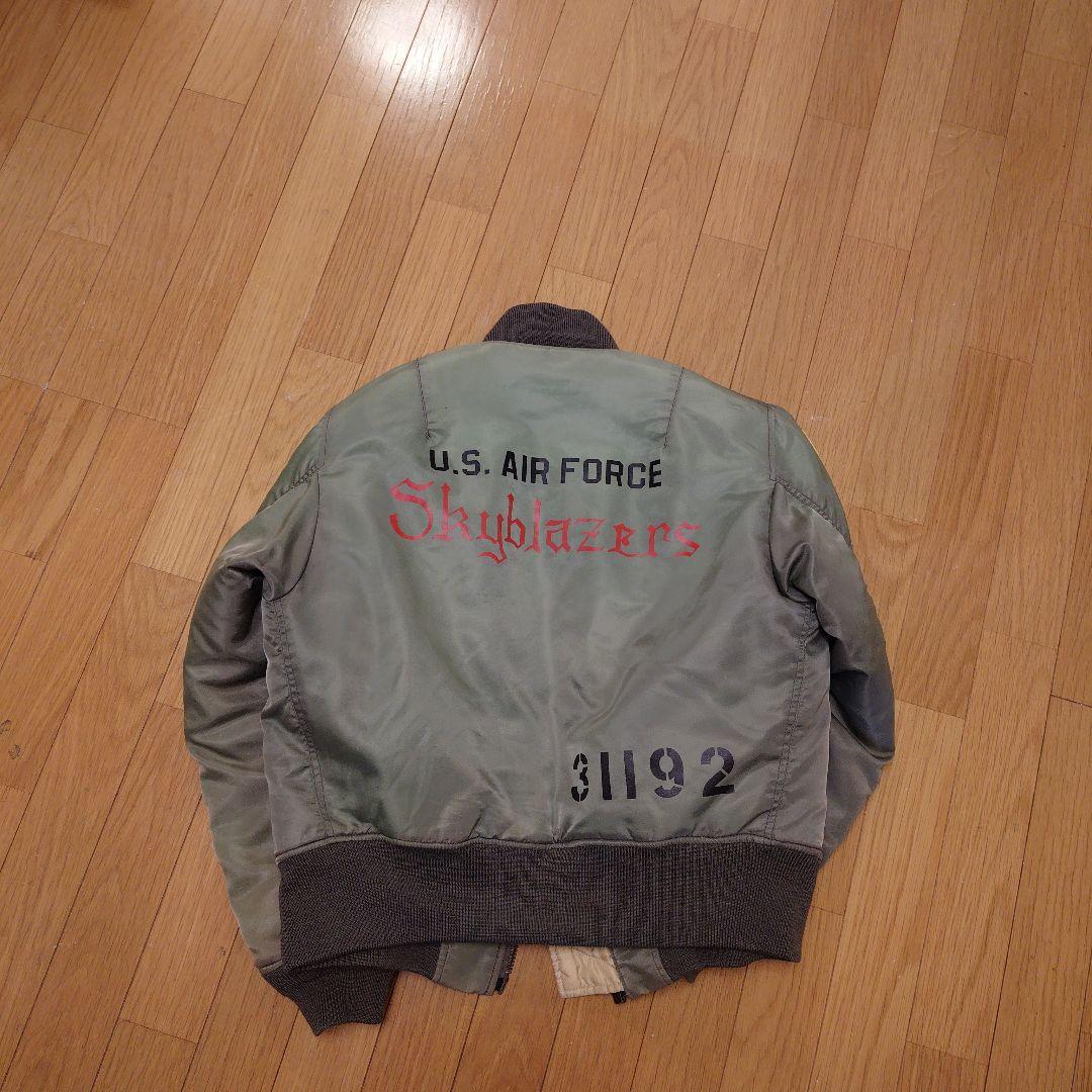 希少品AVIREXMAー1フライトジャケットSKYBLAZERS