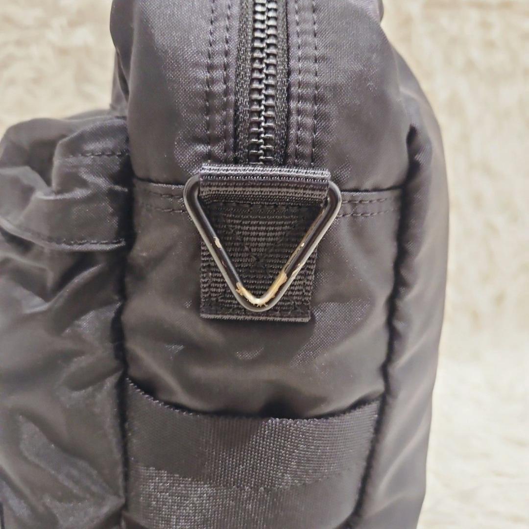美品 PORTER FORCE ショルダーバッグ 斜め掛け クロスボディ 黒