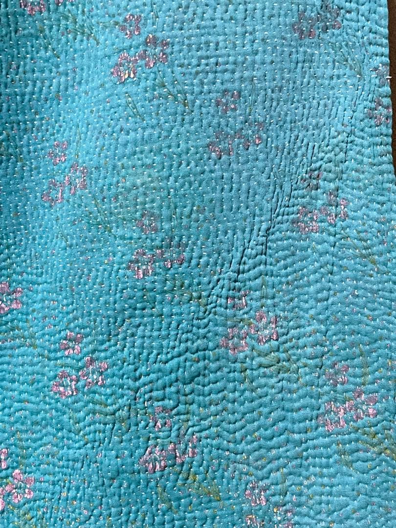 カンタ 刺繍 ラリーキルト インド ビンテージ布 ベッドカバー ソファーカバー