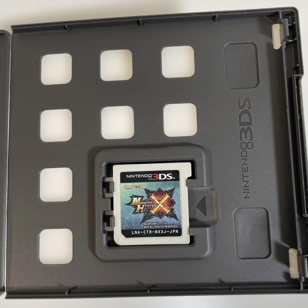 ニンテンドー3DS LL本体　モンハンカセット2枚付き