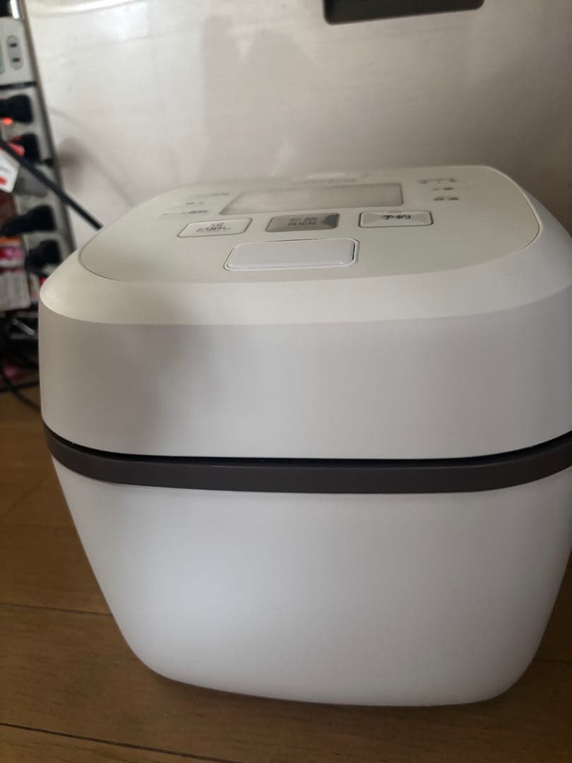 HITACHI ふっくら御膳 炊飯器 RZ-TS106M-2024年製