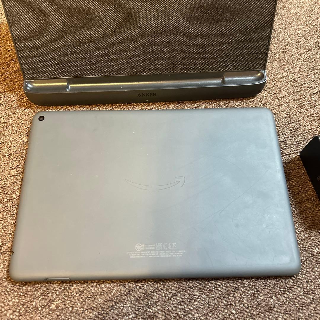 第11世代 Fire HD 10 Plus HD 64GB + 充電スタンド