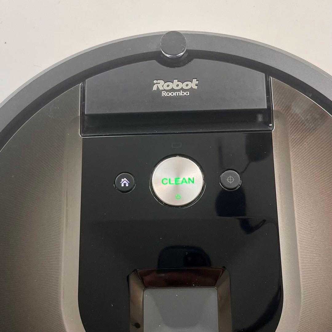【少し訳あり美品】iRobot ルンバ 980 フィルターとブラシは新品に交換済