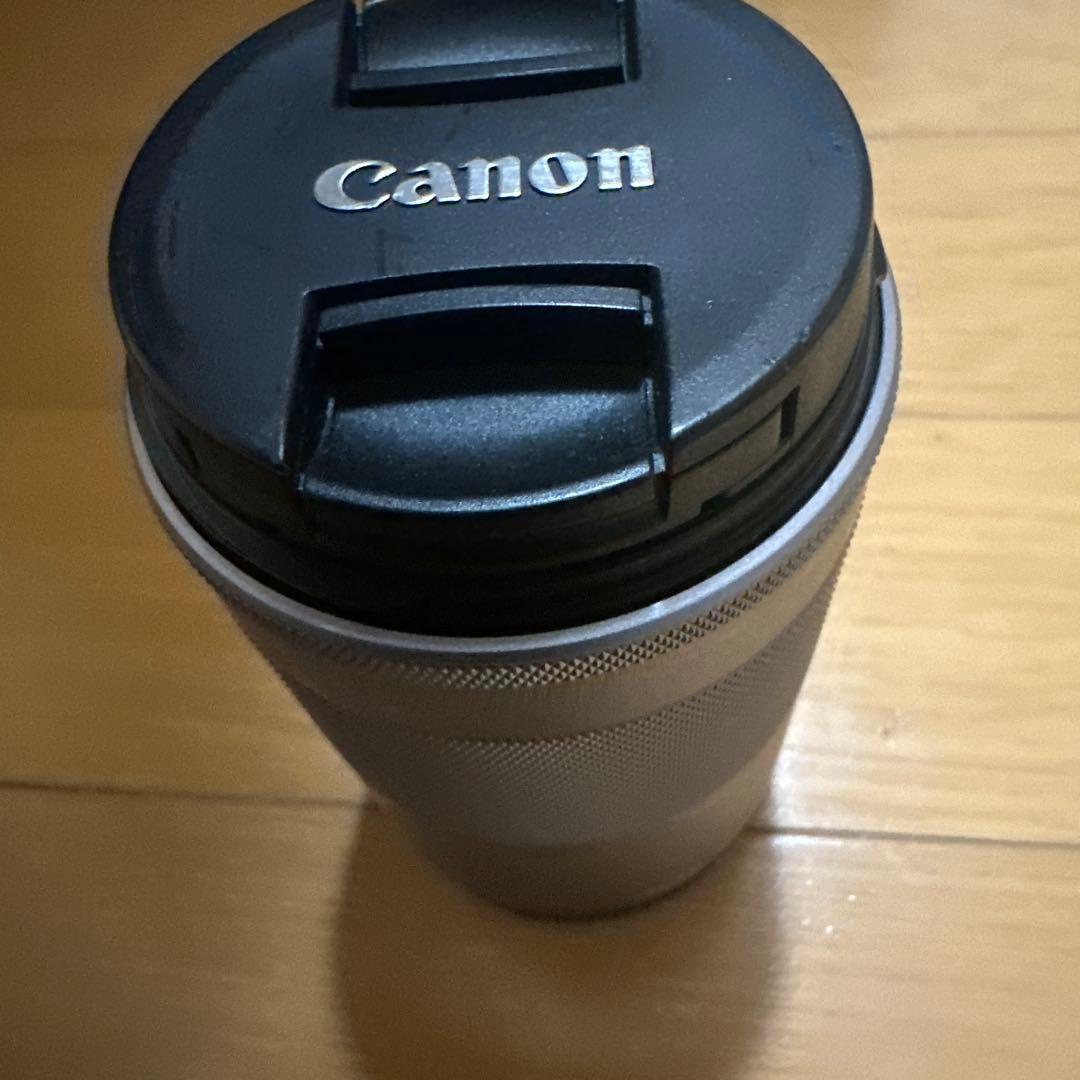 Canon EOS M キットレンズ付き