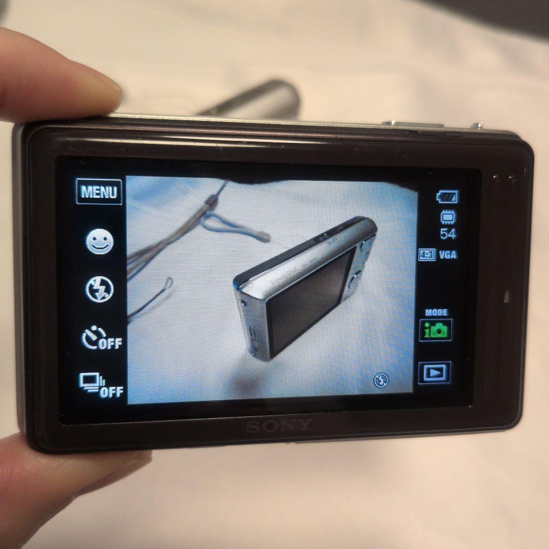 2台セット　SONY Cyber-shot 14.1MPと10.2MP　シルバー