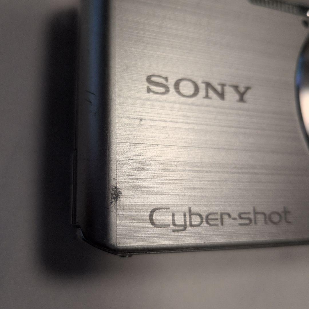 2台セット　SONY Cyber-shot 14.1MPと10.2MP　シルバー