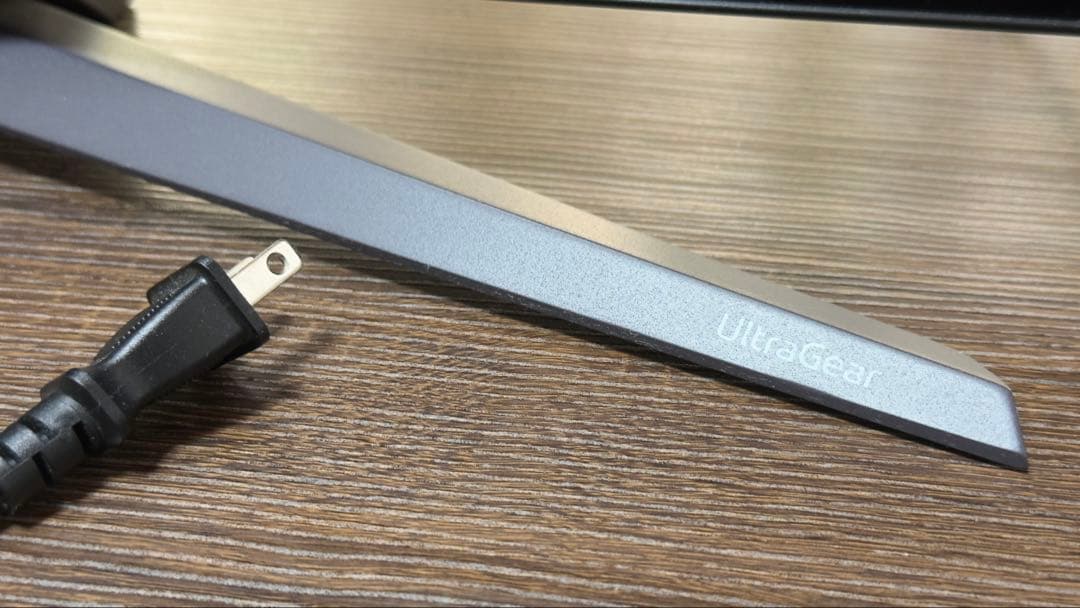 K*n様 LG UltraGear 47.5インチ ゲーミングモニター 48GQ