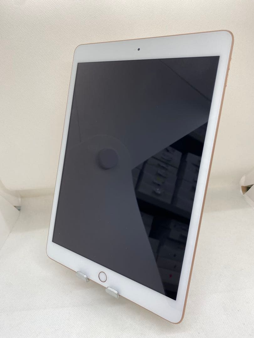 ジャンク品iPad 第8世代 128GB RQ1GJ