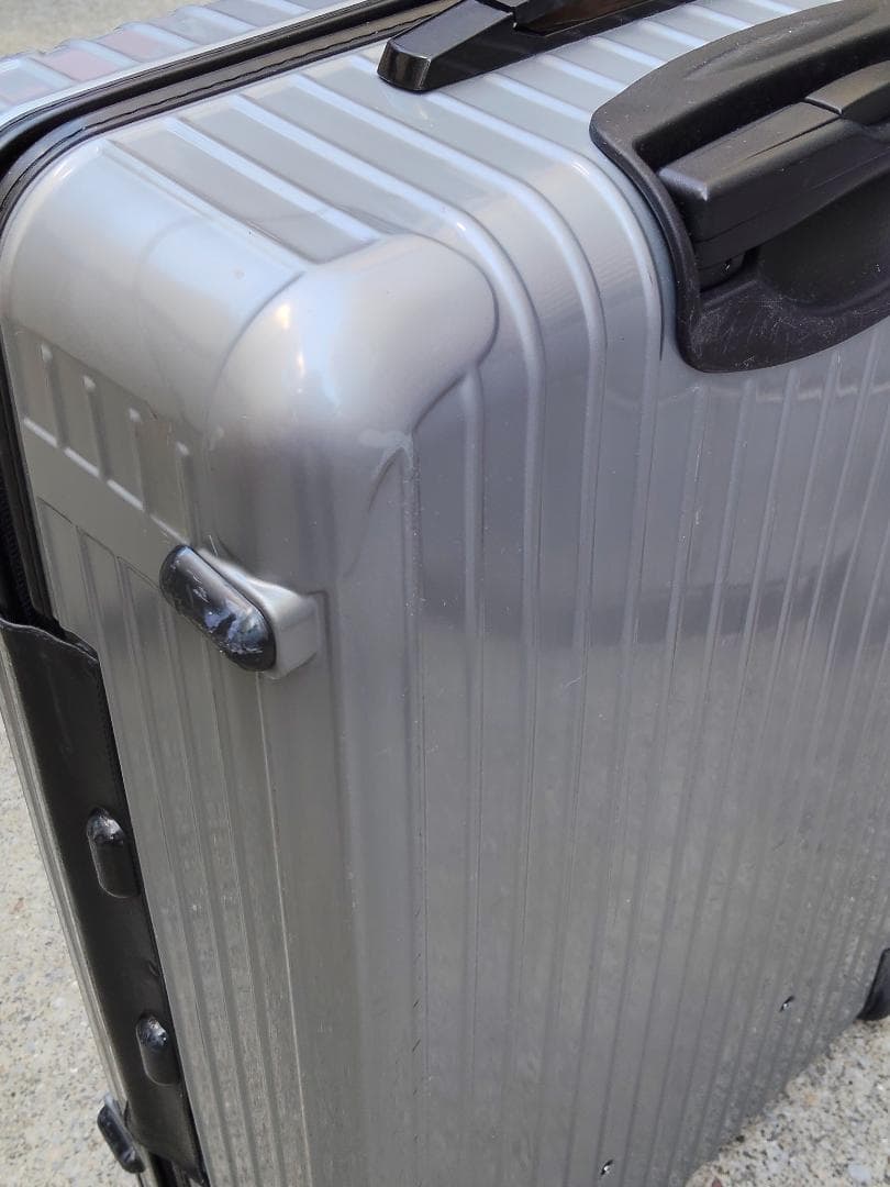 【廃盤・希少】RIMOWA サルサ 82L ２輪 シルバー 856.70　軽量
