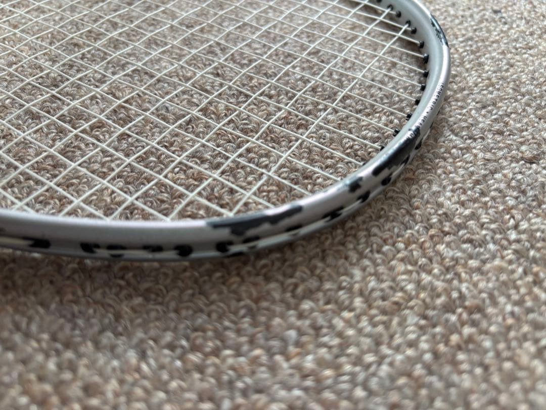 バドミントンラケット Nano speed 7700