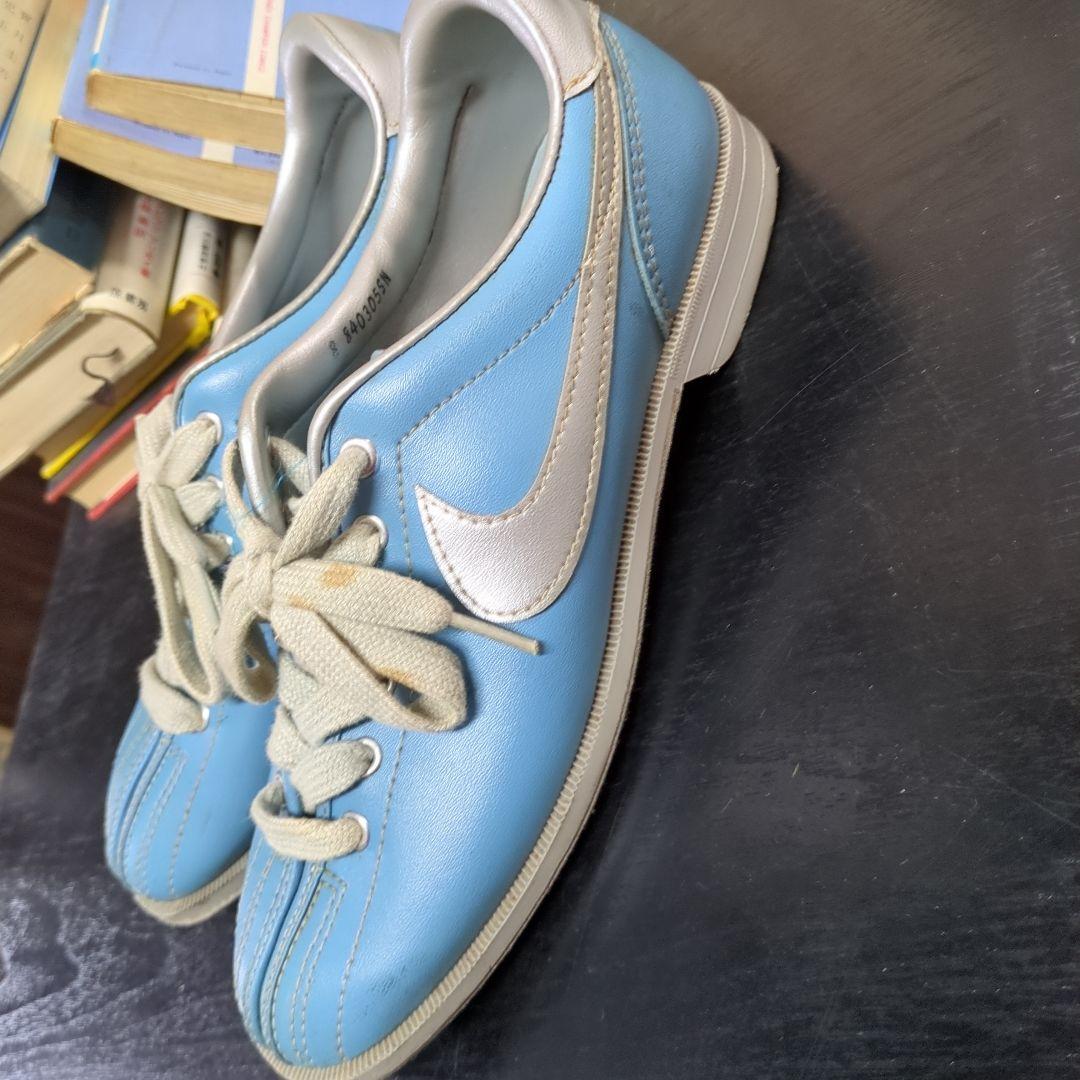 ナイキ　ボーリング　シューズ