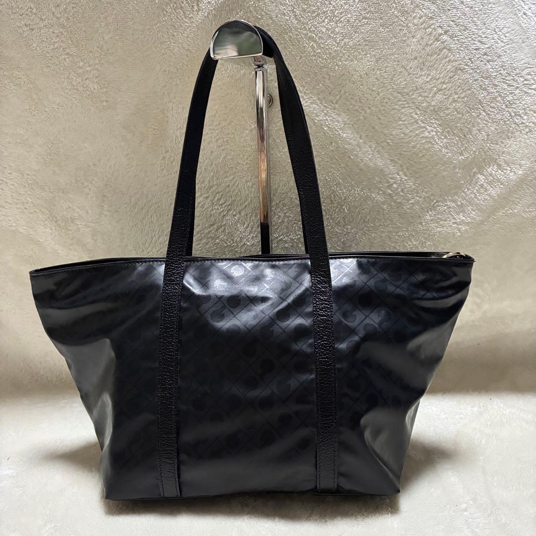 美品✨ゲラルディーニ トートバッグ ソフティ ブラック イタリア製
