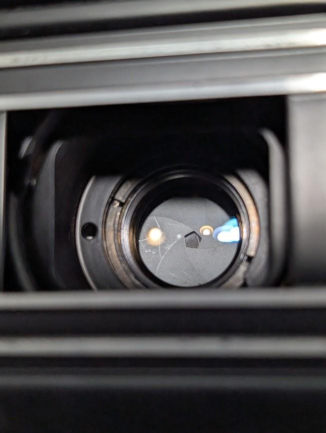 【外観美品・ 完動品】KONICA Ⅲ 48mm F/2 フィルムカメラ