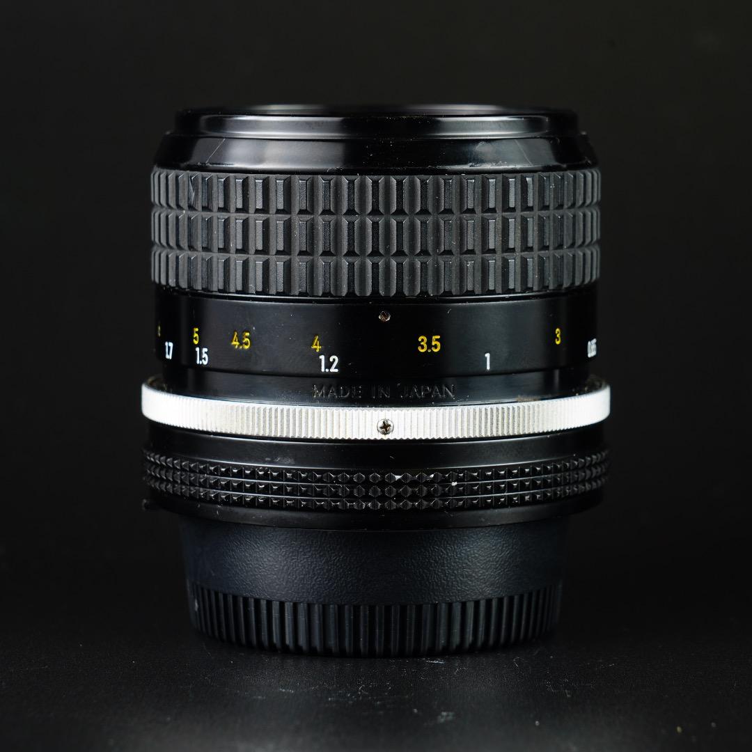 【極美品】動作◎ ニコン Ai Nikkor 85mm F2 745
