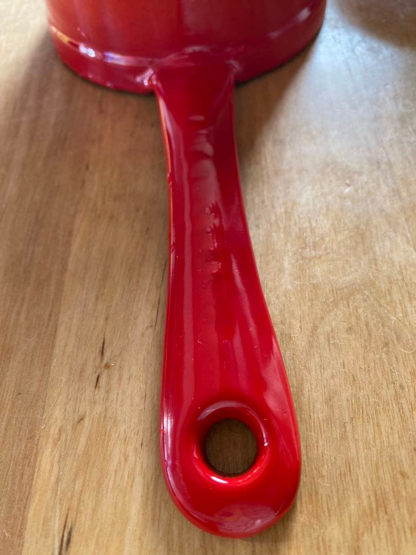 staub ストウブ　ソースパン　10センチ　赤　レッド